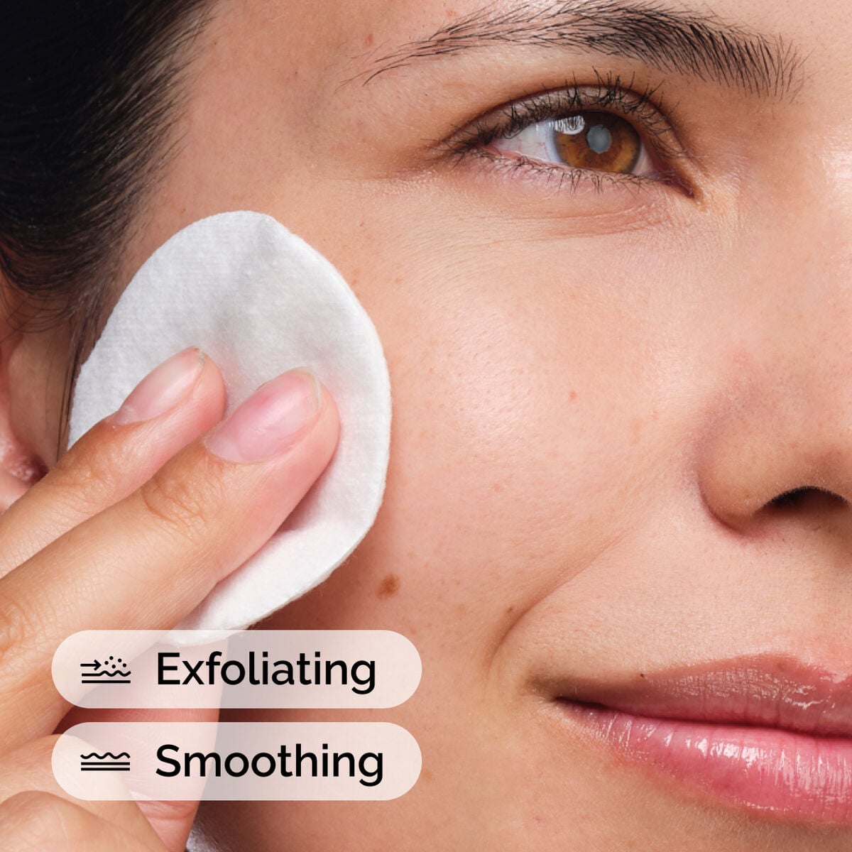 glycolic-acid-7-exfoliating-toner-y0 ord-glycolic-acid-exfoliating-toner-model-application-with-benefits.jpg